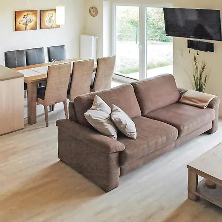 Stunning In With Kitchen *