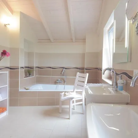 Stunning In With Kitchen Dagebüll